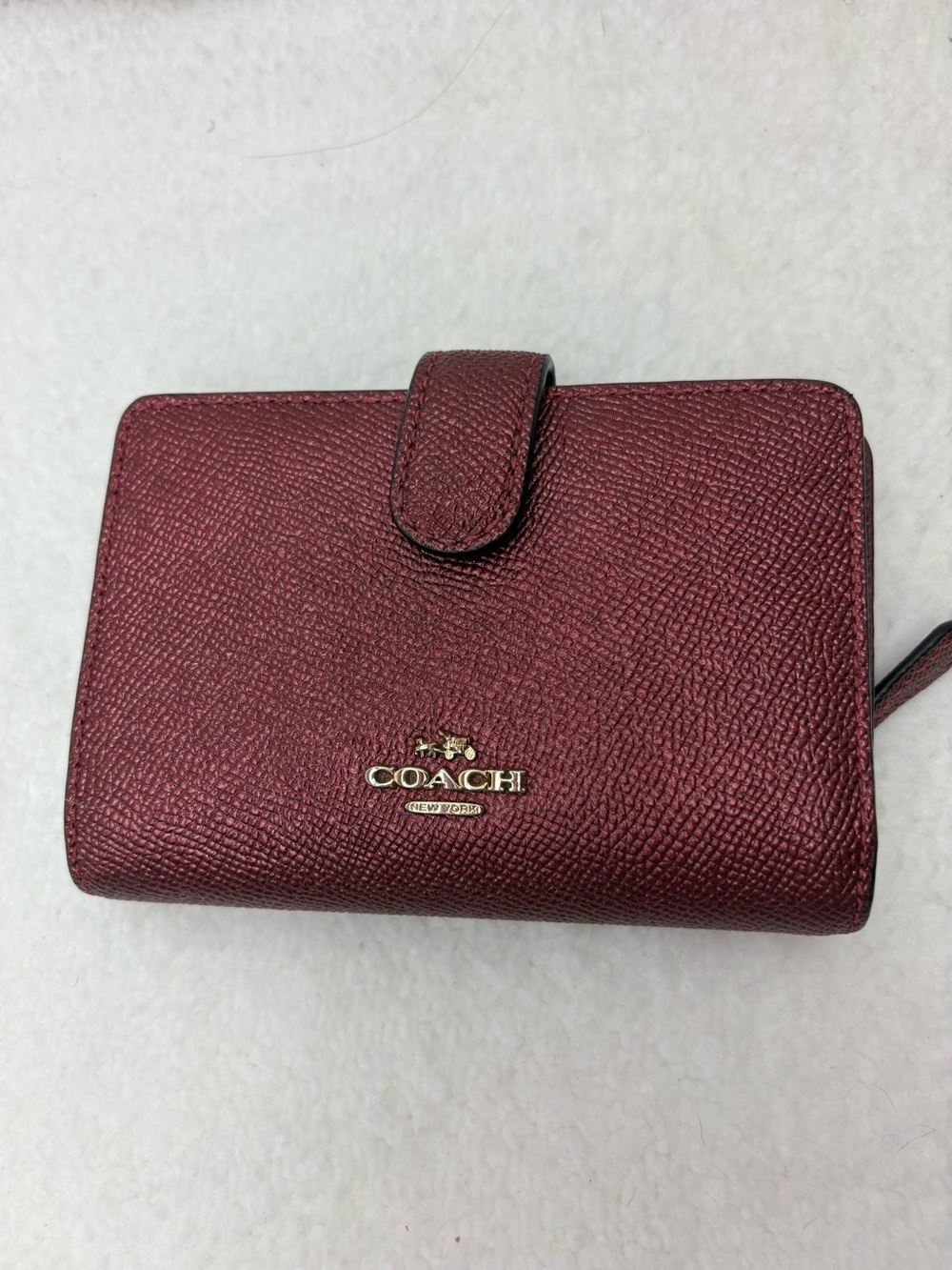 COACH Women's metallic Pebbled Leather Bifold Wallet